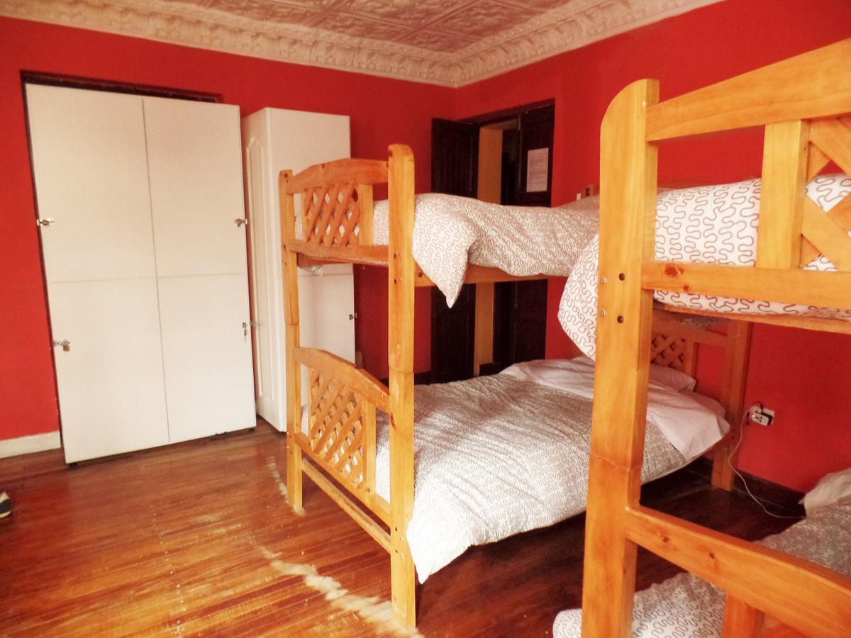 Hostel Revolution Кіто Екстер'єр фото