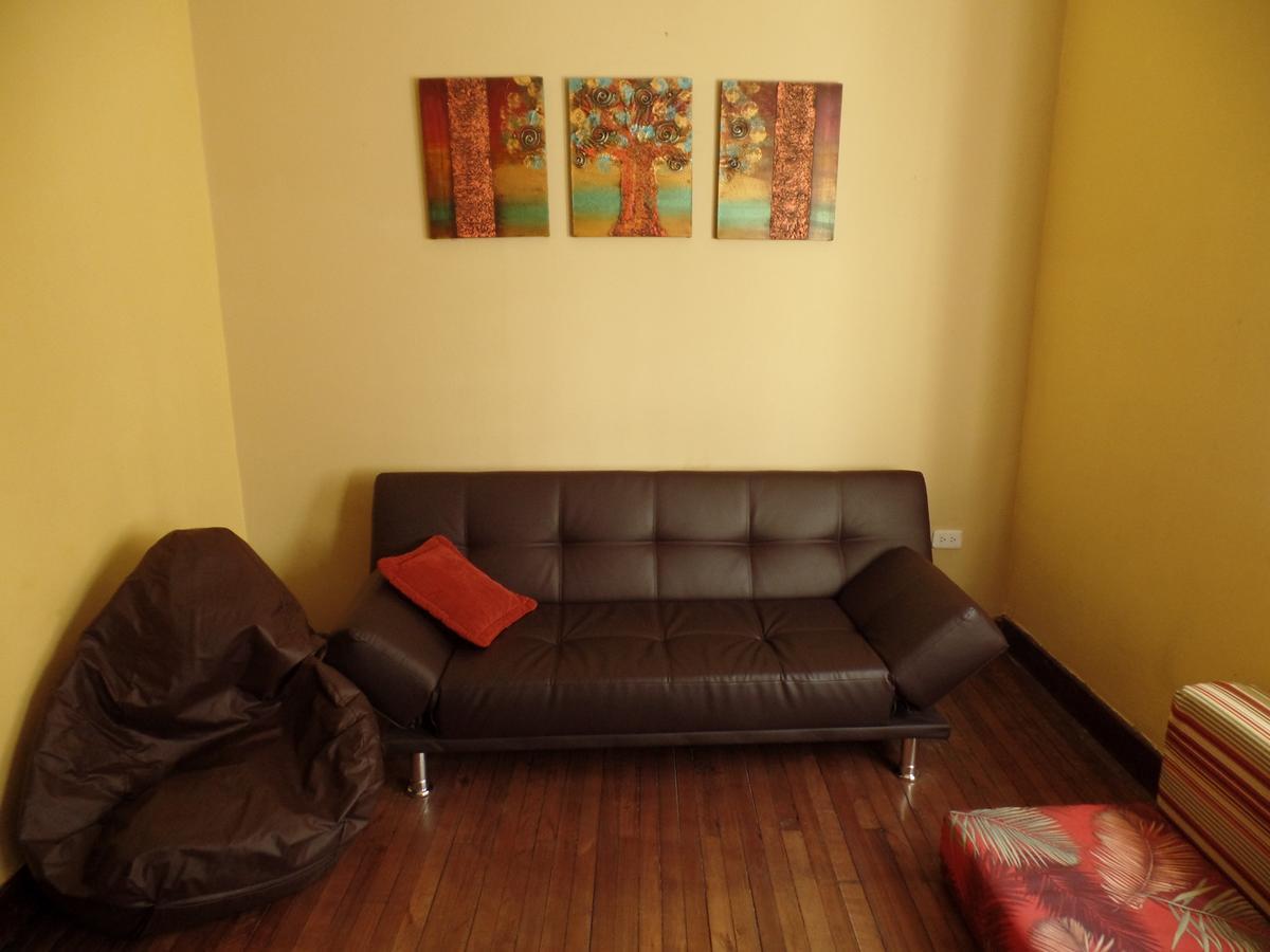 Hostel Revolution Кіто Екстер'єр фото
